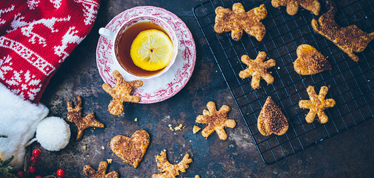 Świąteczne kruche ciasteczka maślane z cynamonem